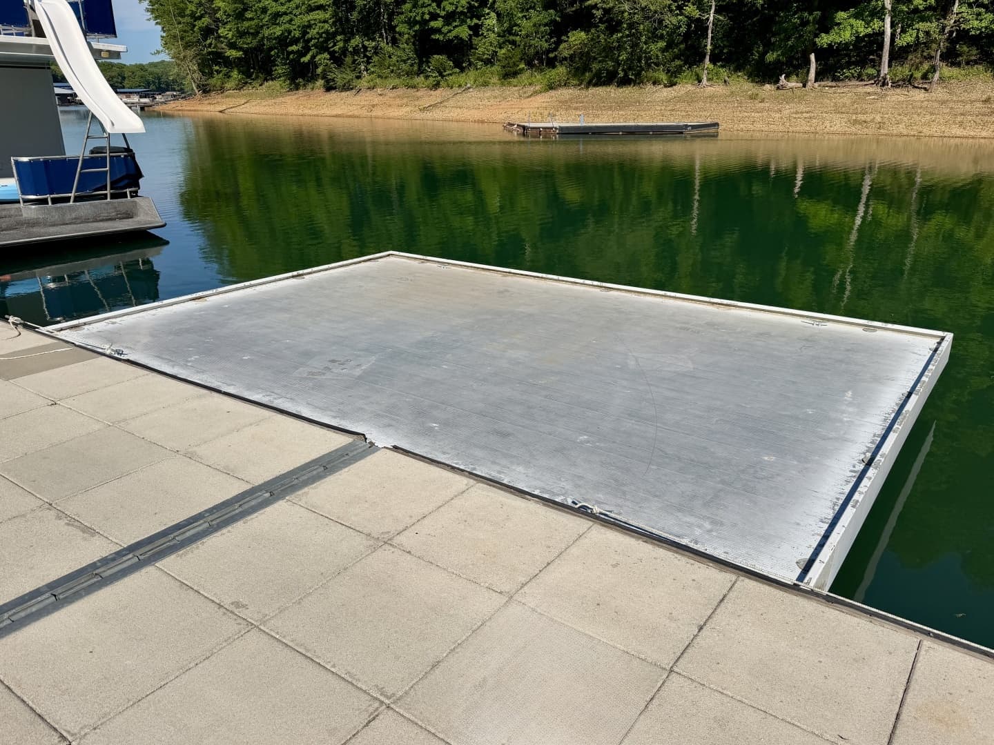 1997 Sumerset 13 x 19 All Aluminum Dock - Image 3