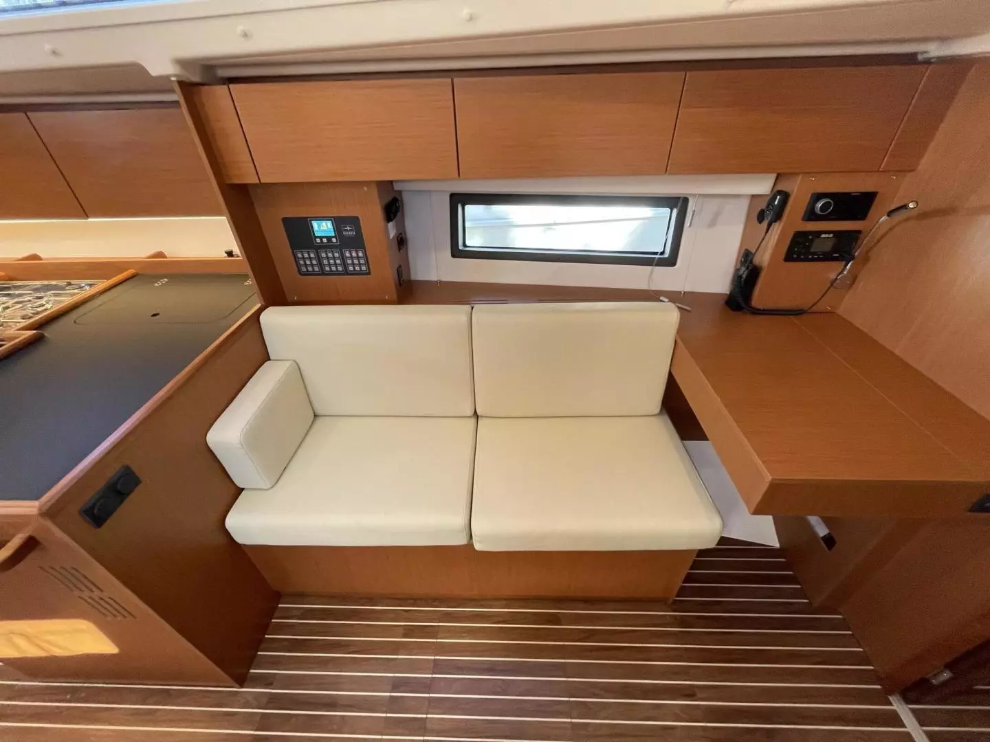 2023 Bavaria C42 - Image 18