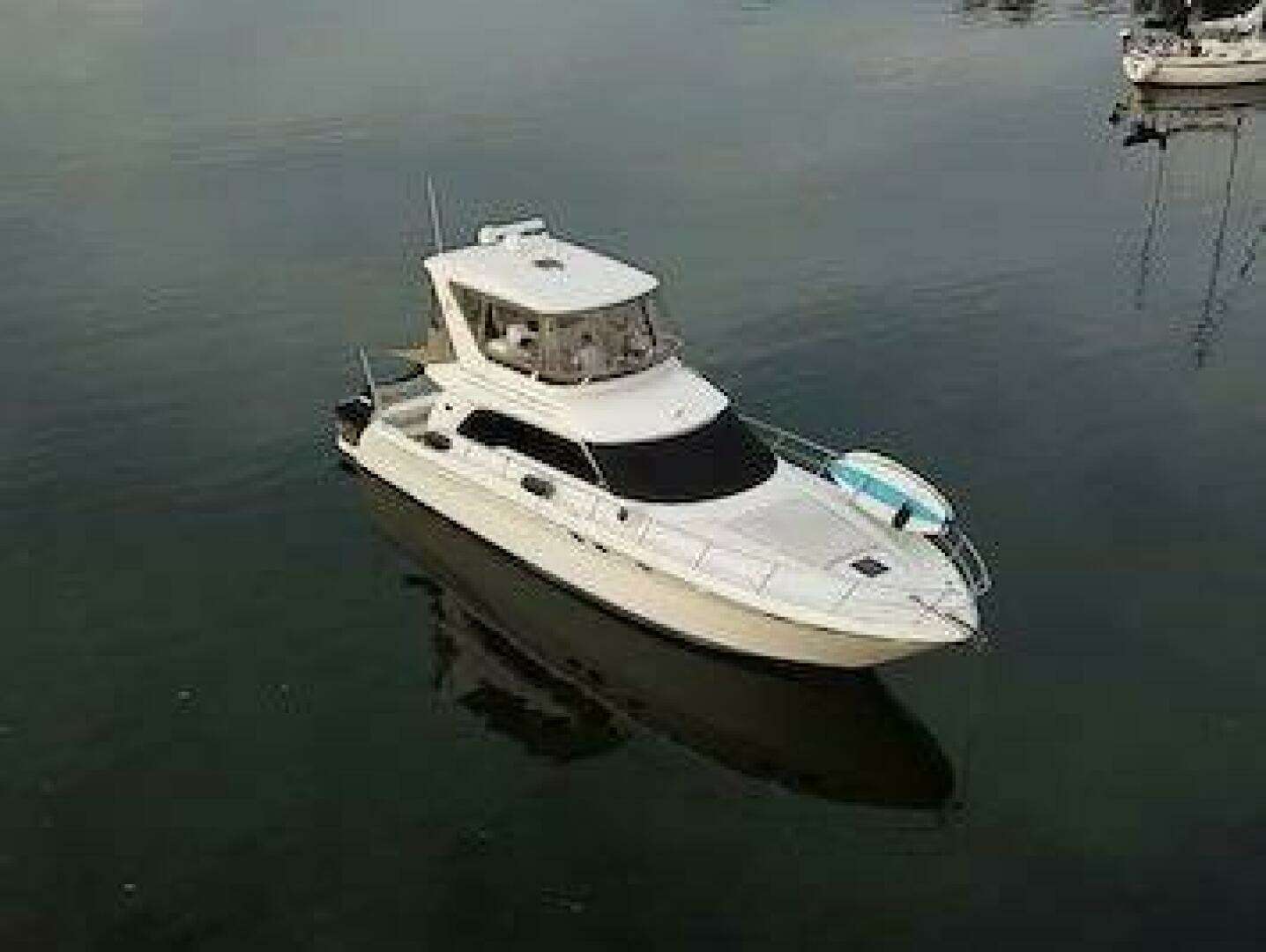 1999 Sea Ray 480 Sedan Bridge - Image 48