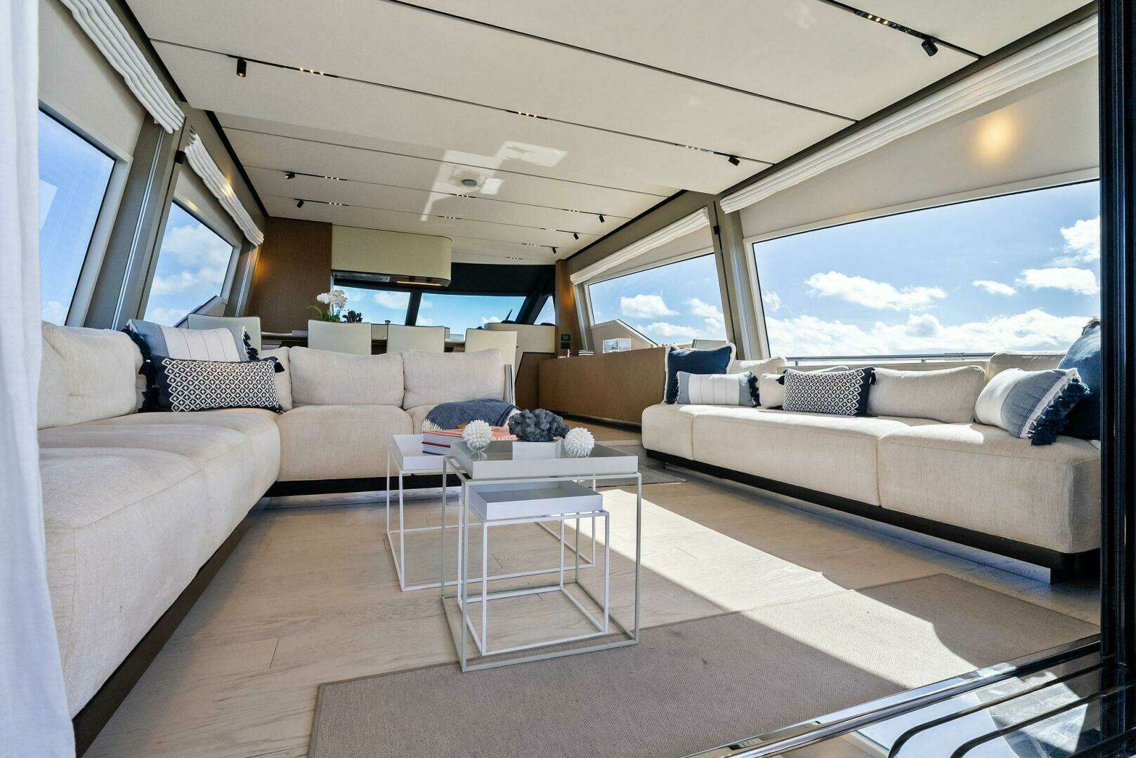 2024 Ferretti Yachts 720 - Image 42