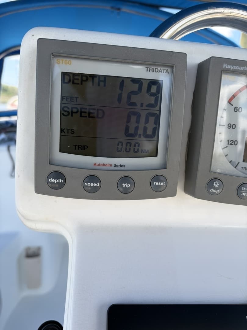 2006 Beneteau 423 - Image 39