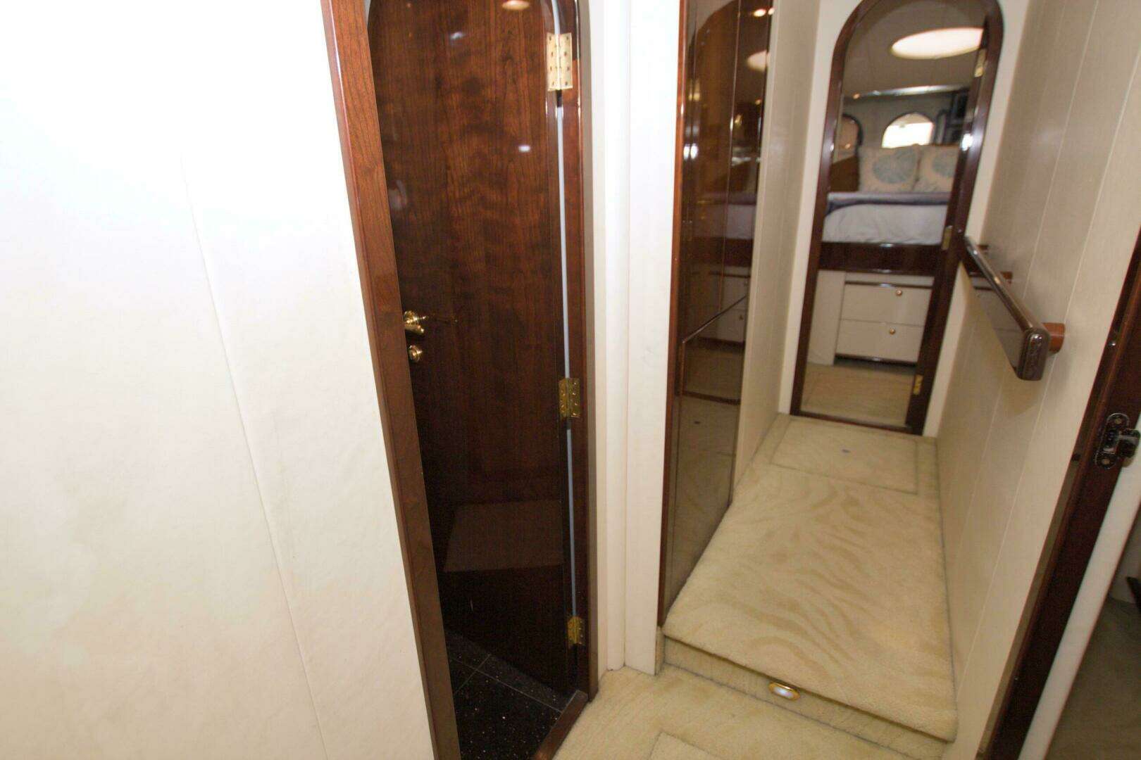 2005 Neptunus 62 Flybridge - Image 67