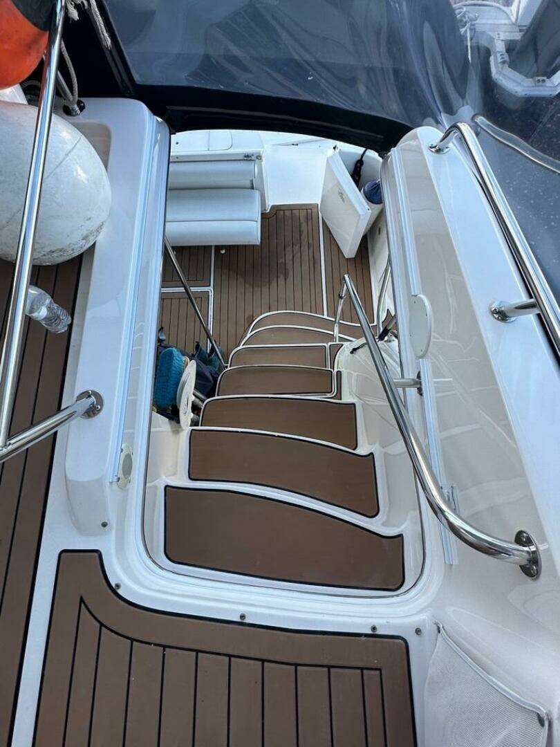 1998 Sea Ray — - Image 18