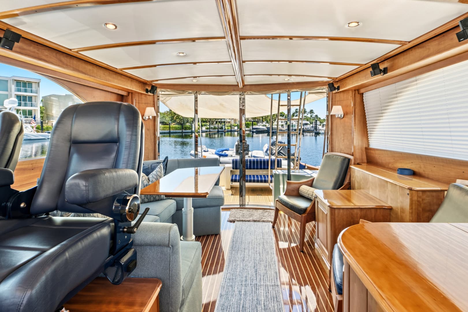 2007 Hinckley TALARIA 55MY - Image 52