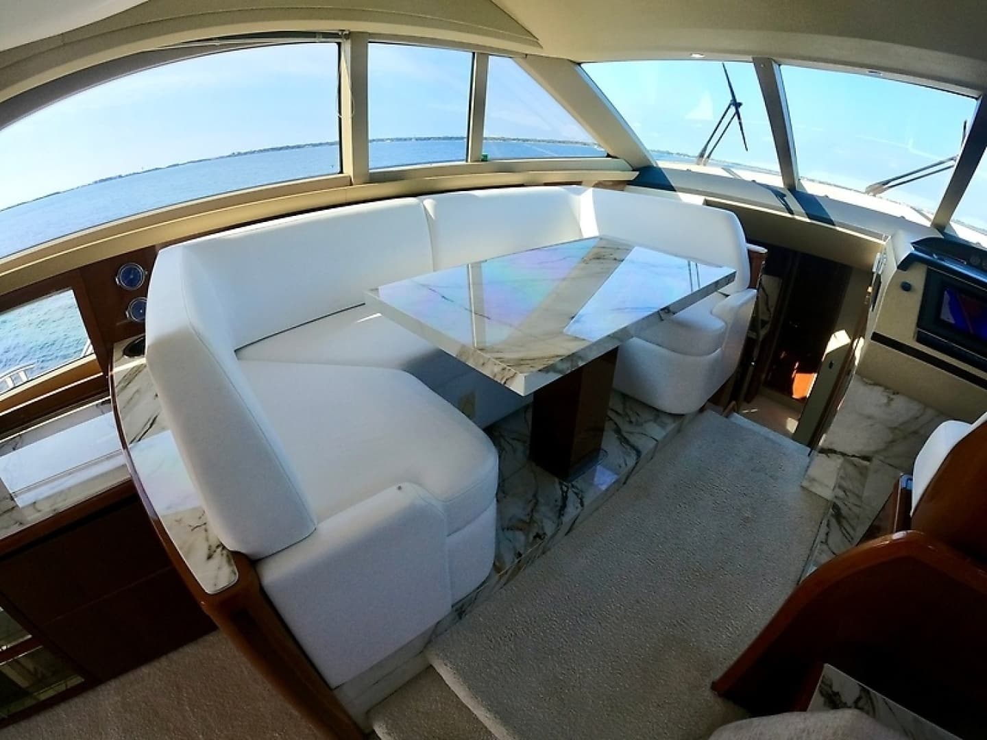 2009 Princess F54 flybridge - Image 30