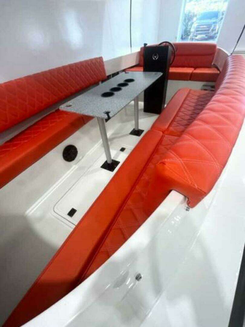 2024 Vision Fantail 217 - Image 2