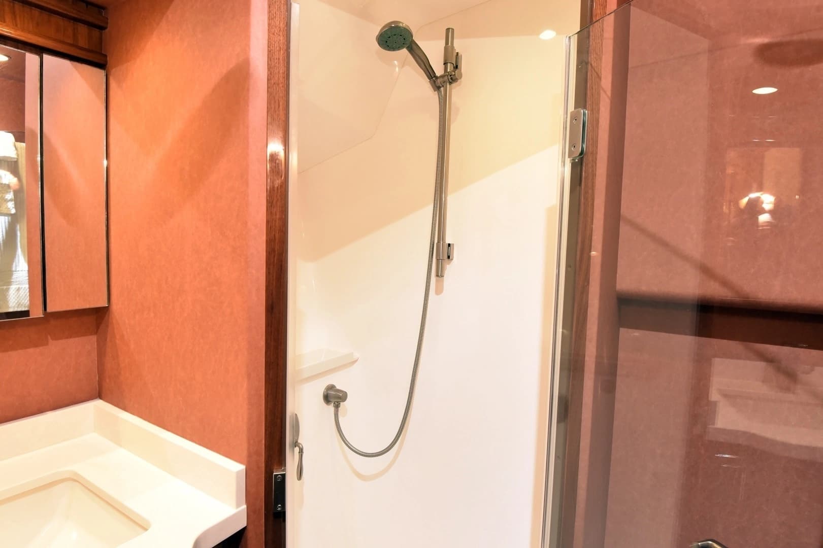 2019 Viking 80 Skybridge - Image 55