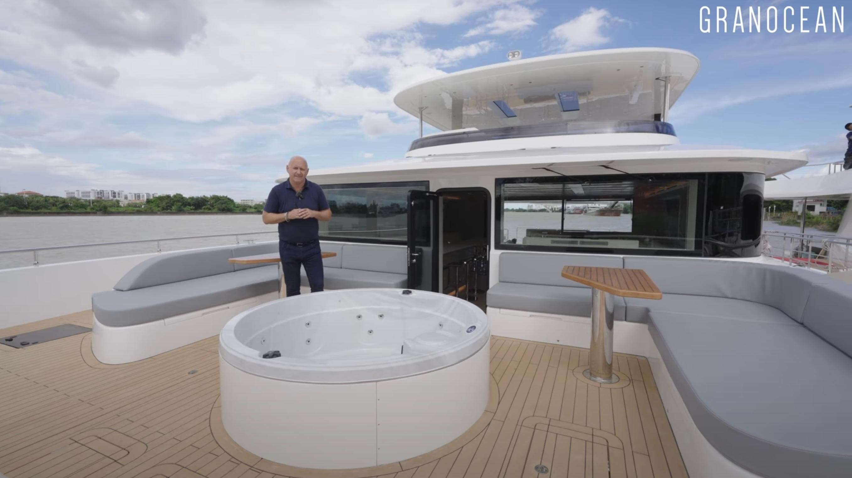 Luxury Granocean W-72 yacht deck with jacuzzi and seating, 2026 model.