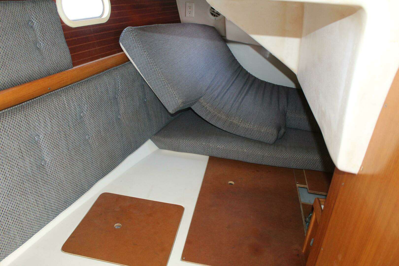 2000 Catalina 36 MkII - Image 5