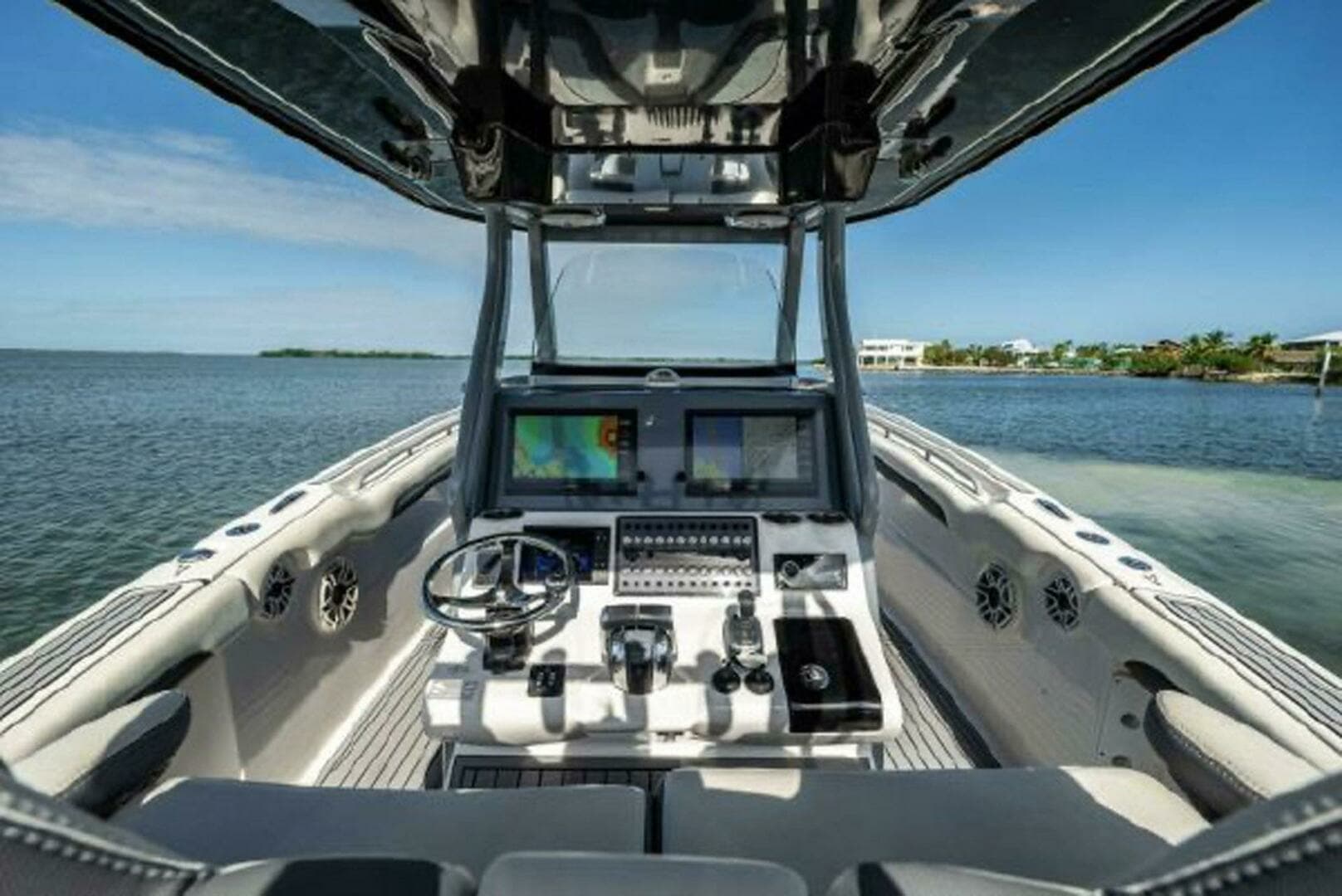 2020 Tidewater 320 CC Adventure - Image 18