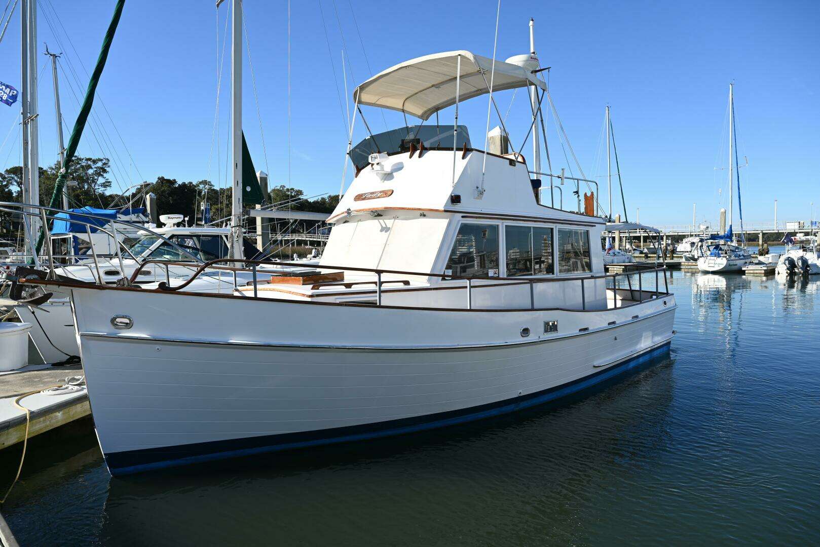 1970 Grand Banks Flybridge Trawler - Image 20