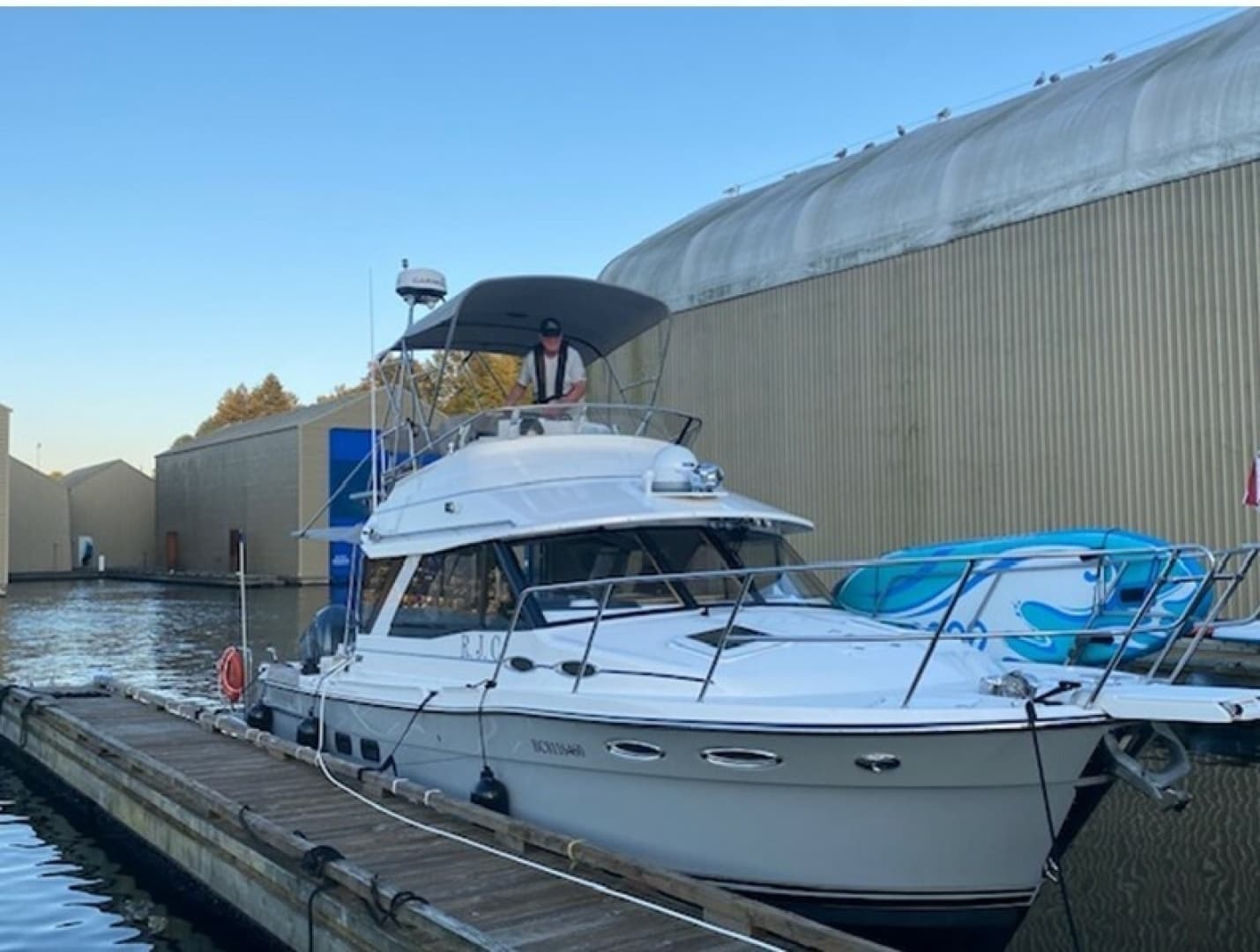 2022 Cutwater C-32 CB - Image 36