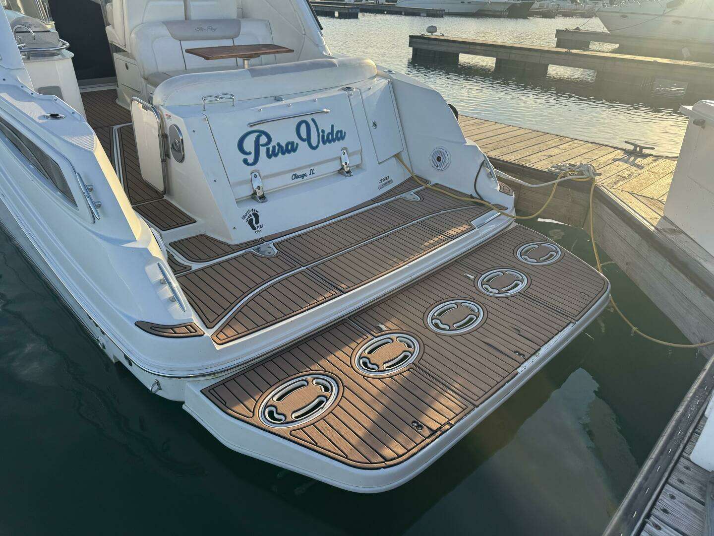 2011 Sea Ray 330 Sundancer - Image 6