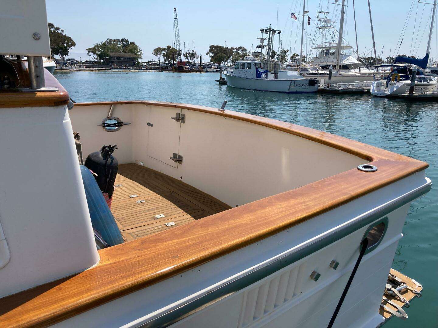 1985 Offshore Yachts 48 Yachtfisher - Image 6