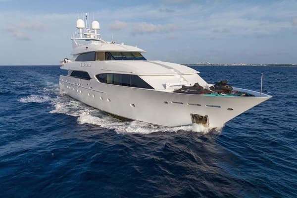 2001 Westship Skylounge - Image 1