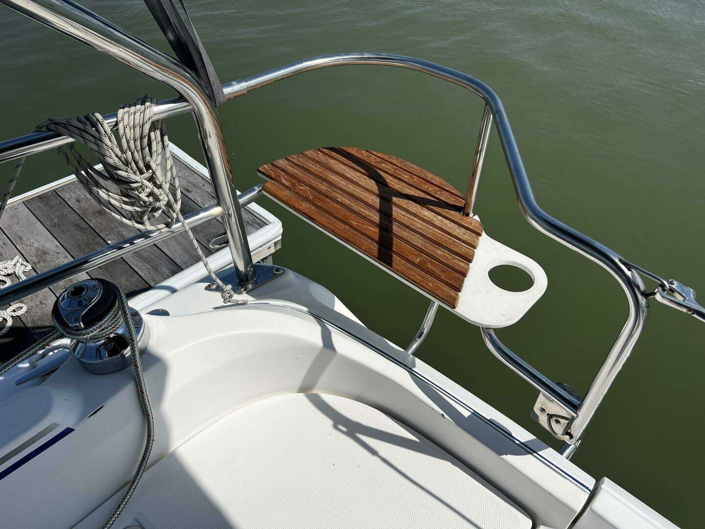 2004 Hunter 33 - Image 38