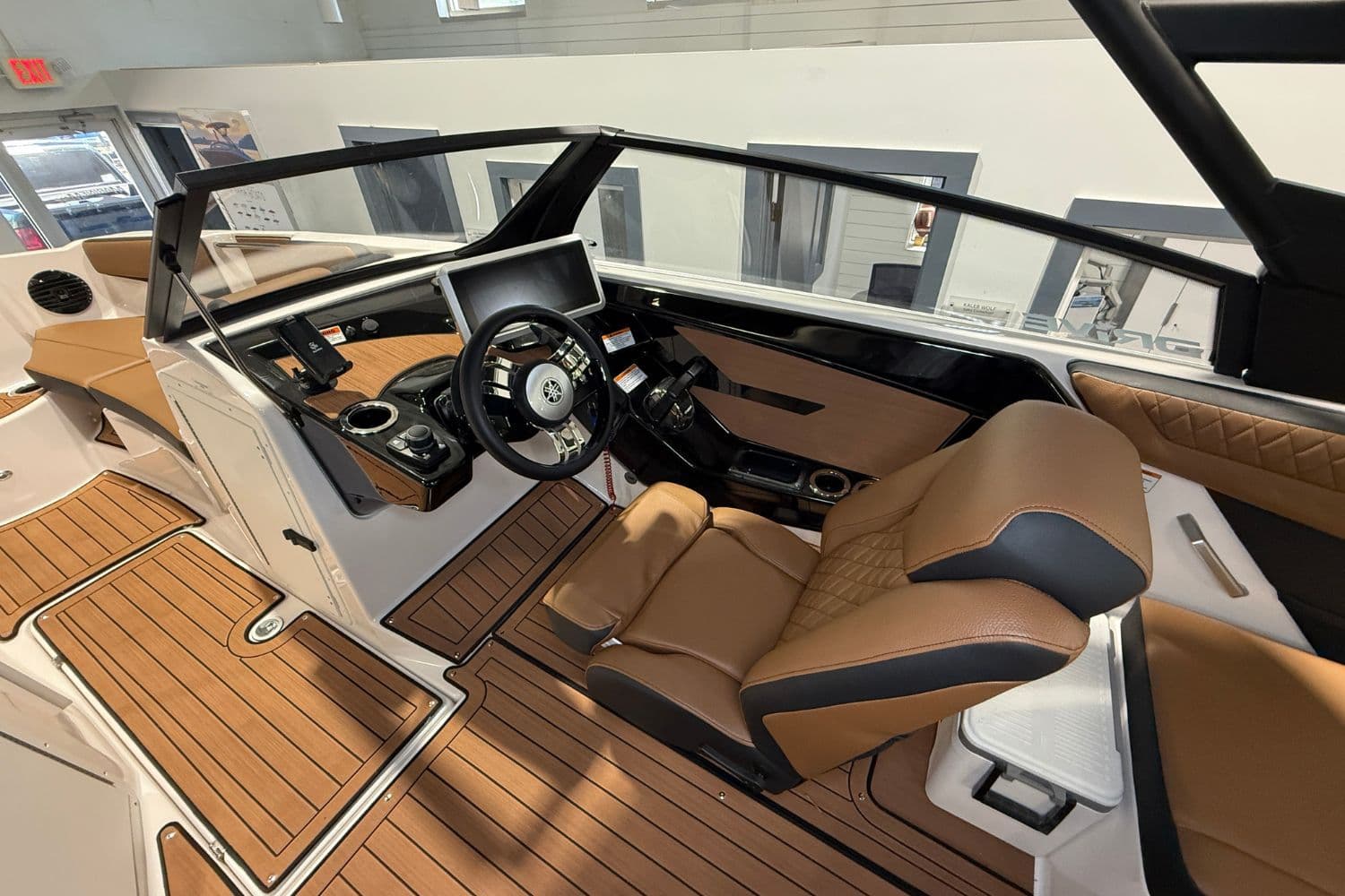 2026 Yamaha Boats 222SD - 16