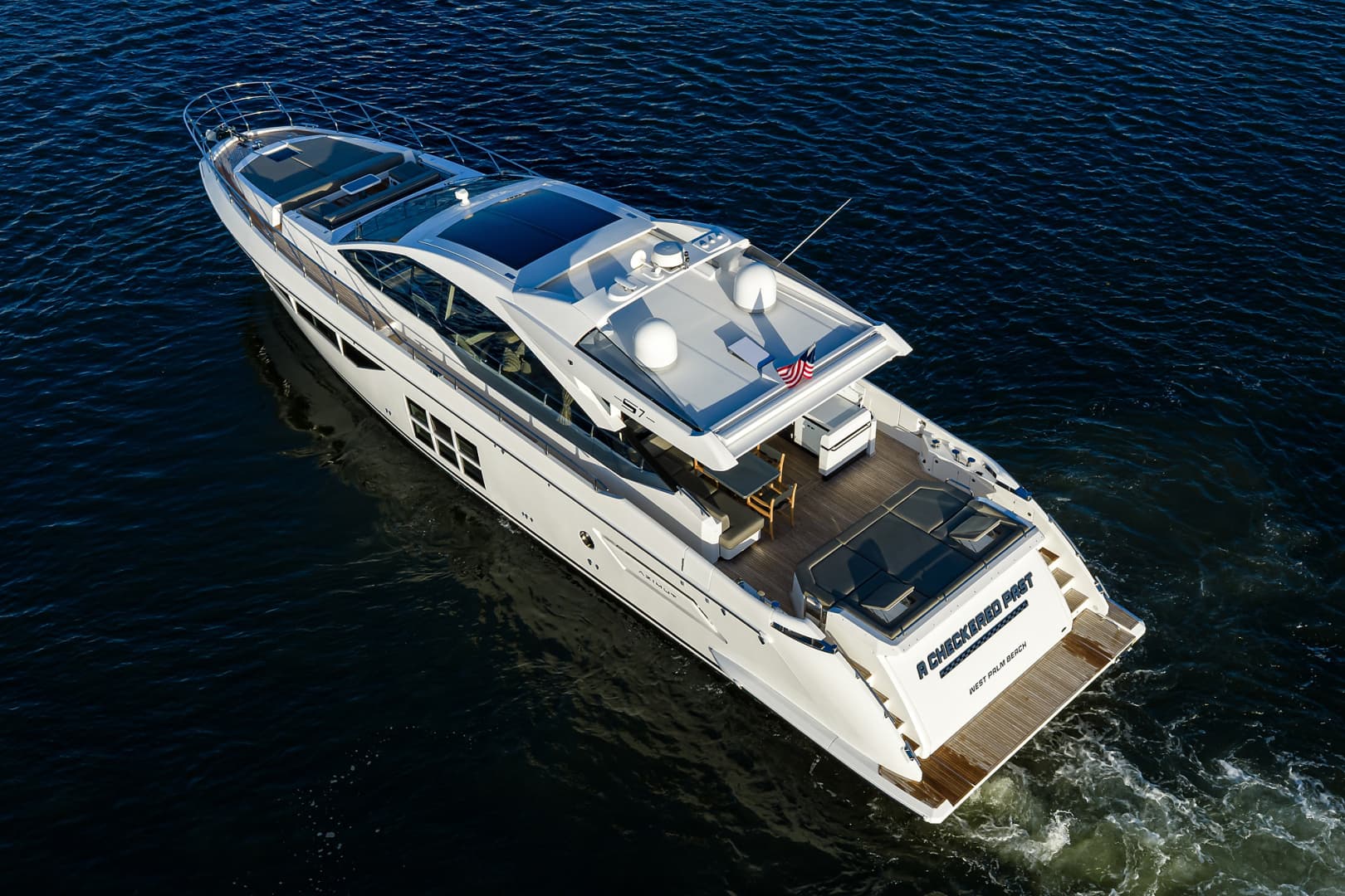 2019 Azimut S7 - Image 19