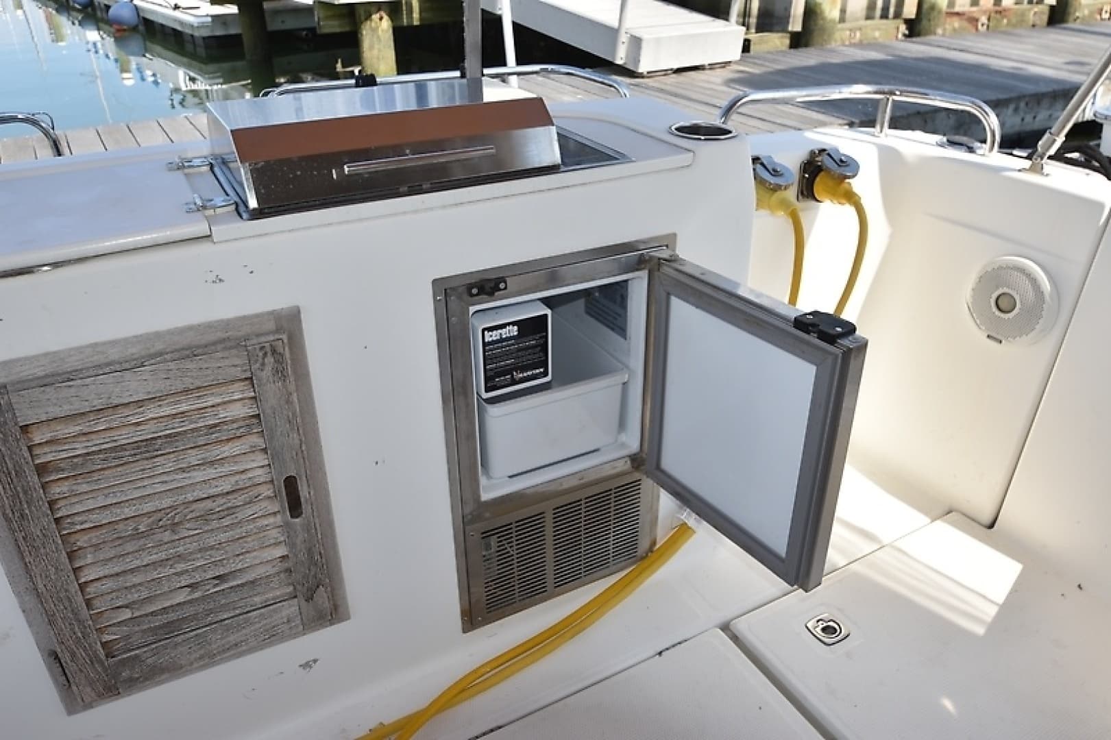 2014 Ranger Tugs 29 Classic - Image 7