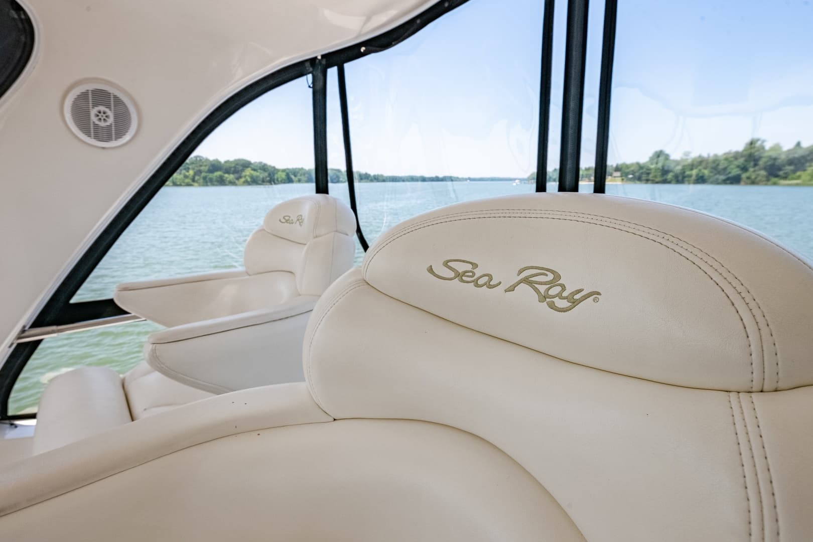 2003 Sea Ray 480 Sedan Bridge - Image 47