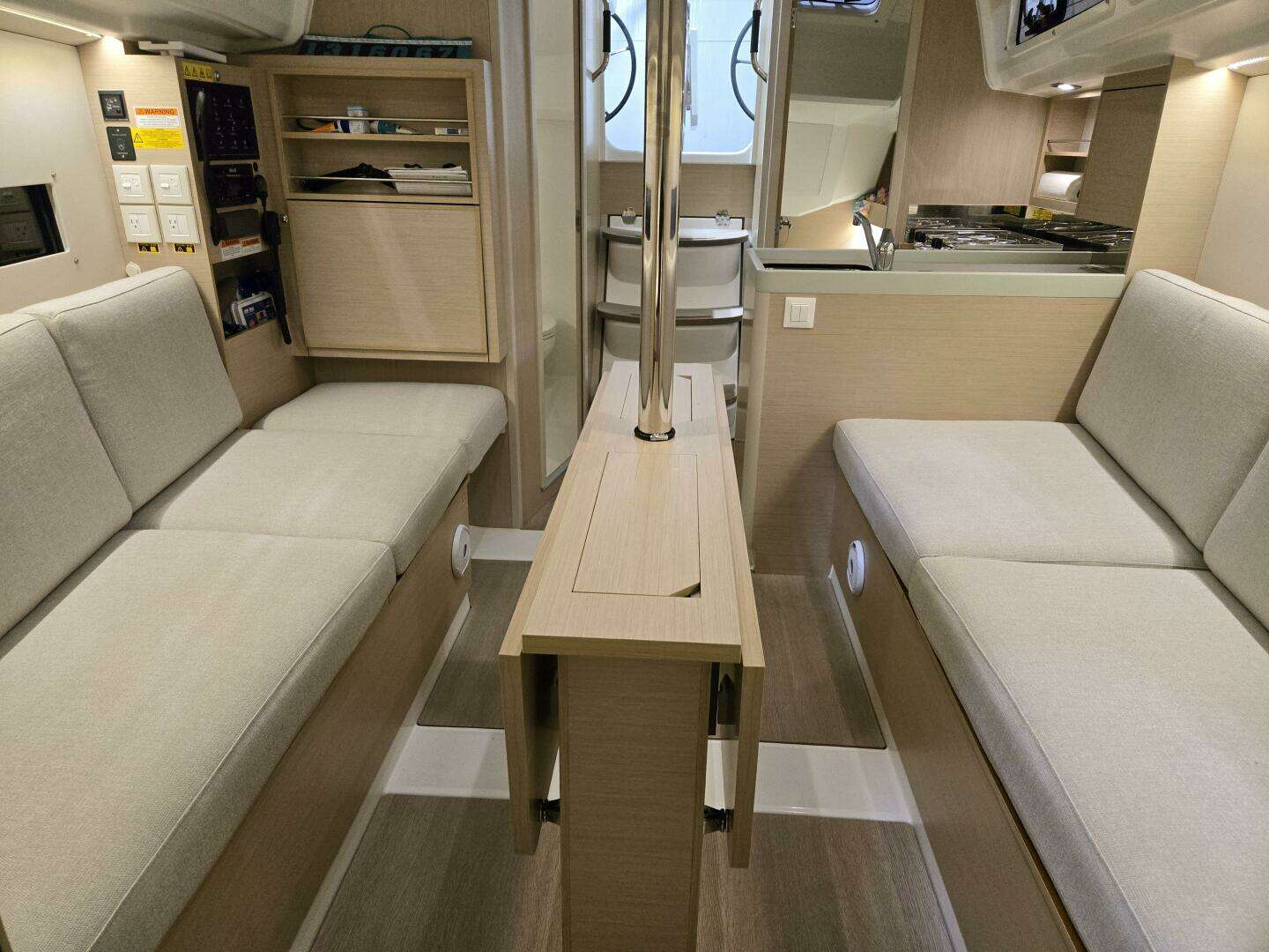 2021 Beneteau Oceanis 30.1 - Image 29