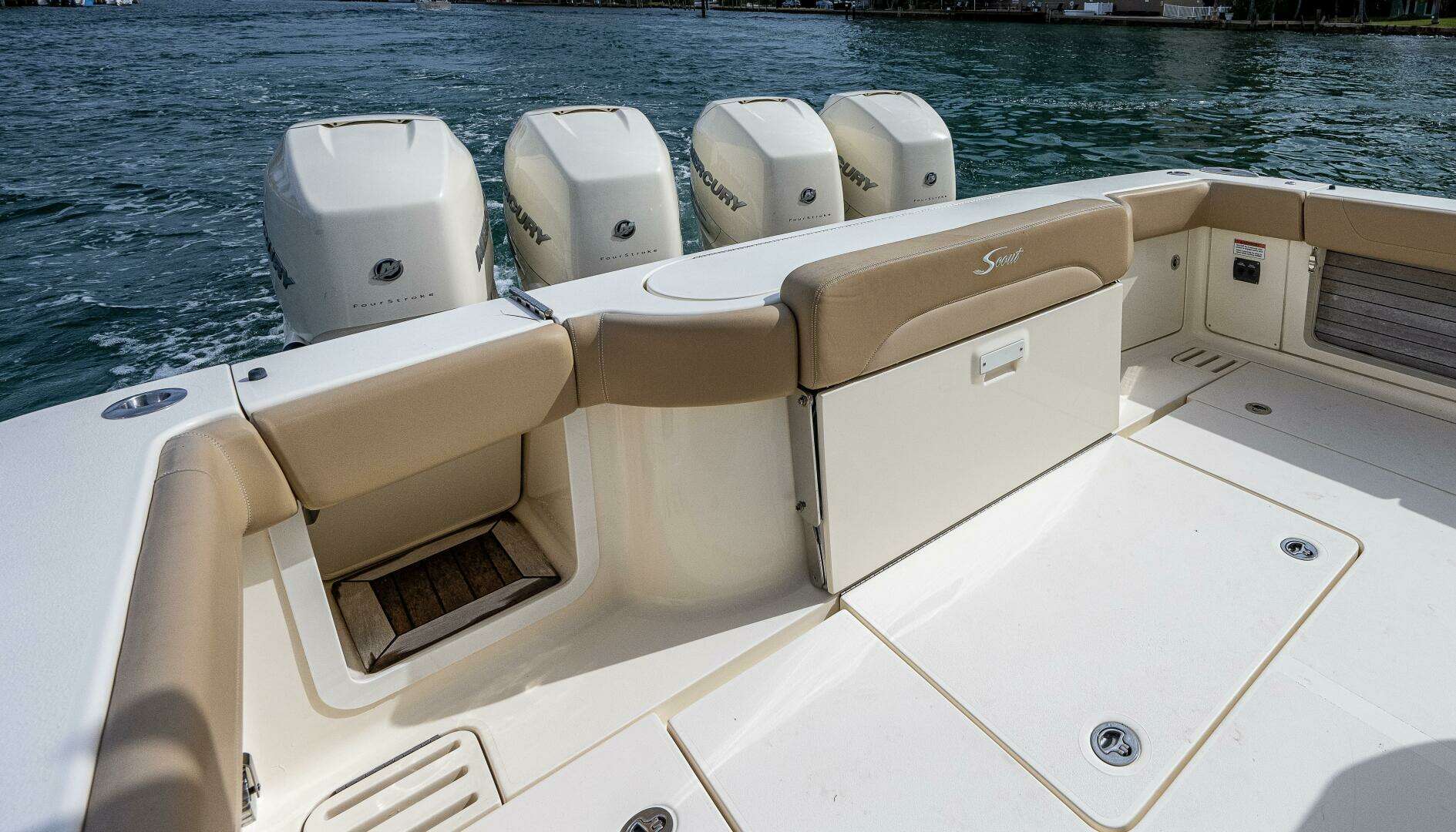 2019 Scout 420 LXF - Image 22