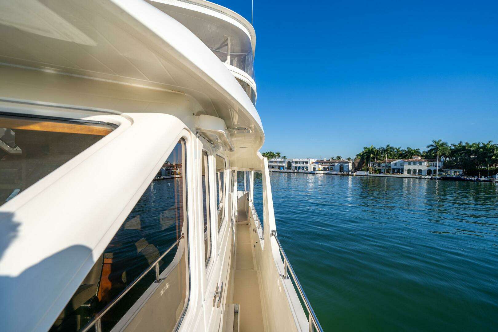 2006 Offshore Yachts 72 Pilothouse - Image 21