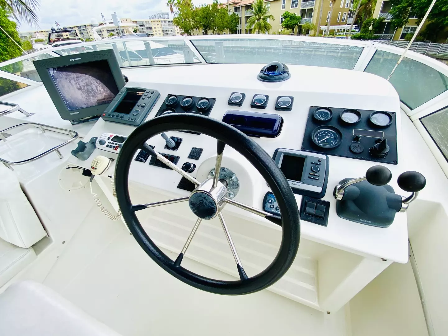 2003 Navigator 5700 Rival - Image 97