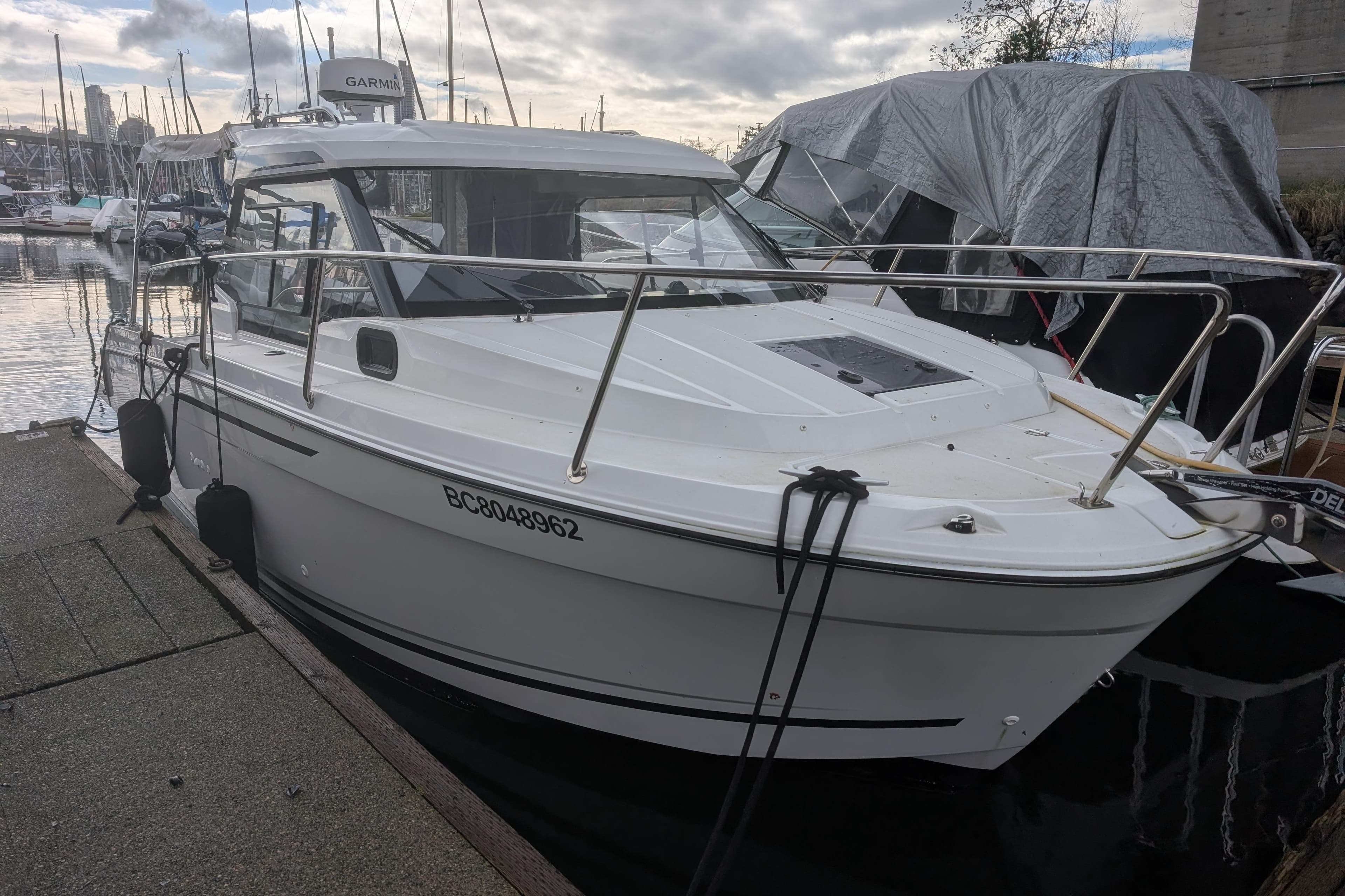 2022 Jeanneau NC Weekender 795 Series 2
