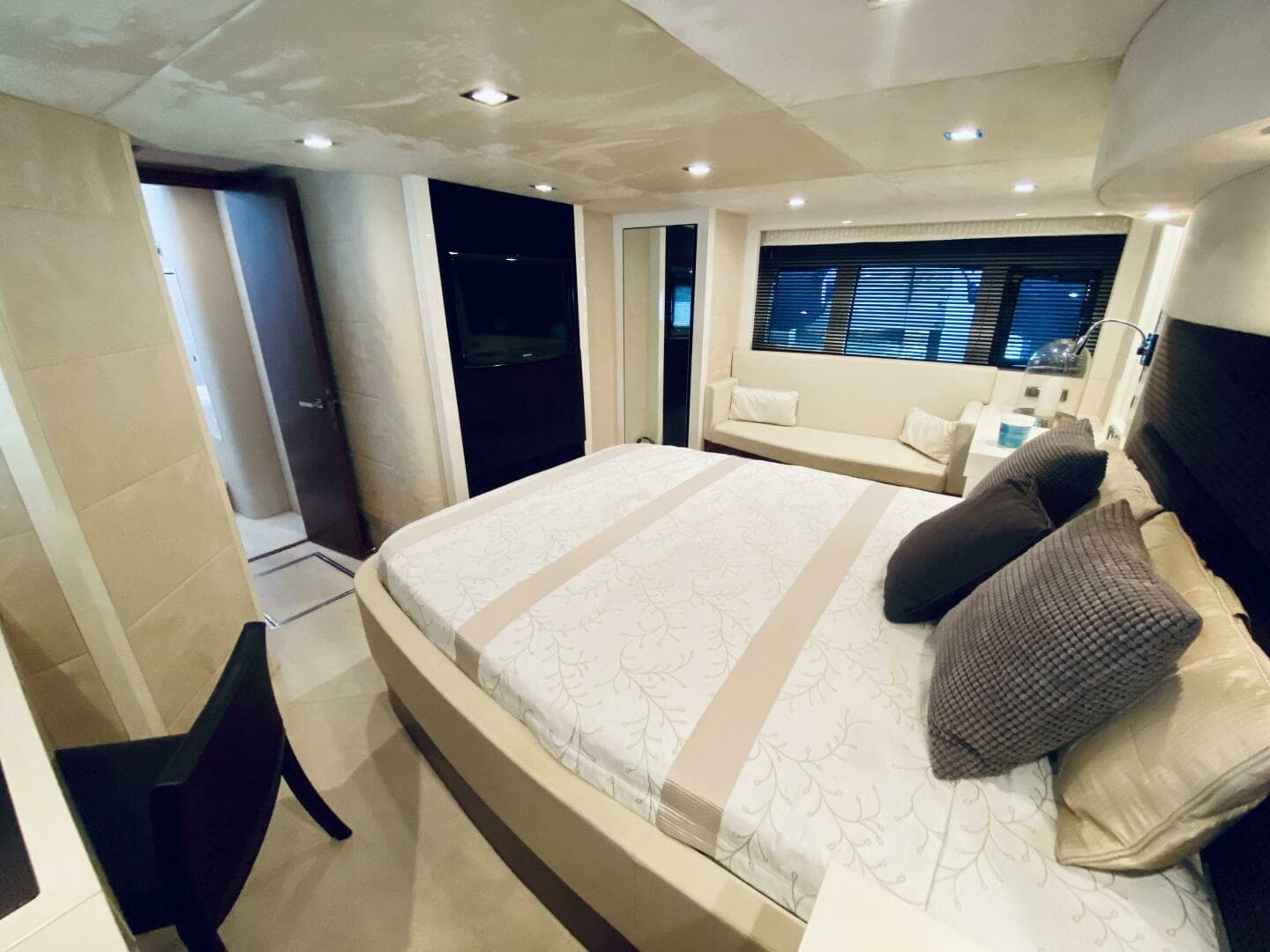 2010 Sunseeker Predator 60 - Image 69
