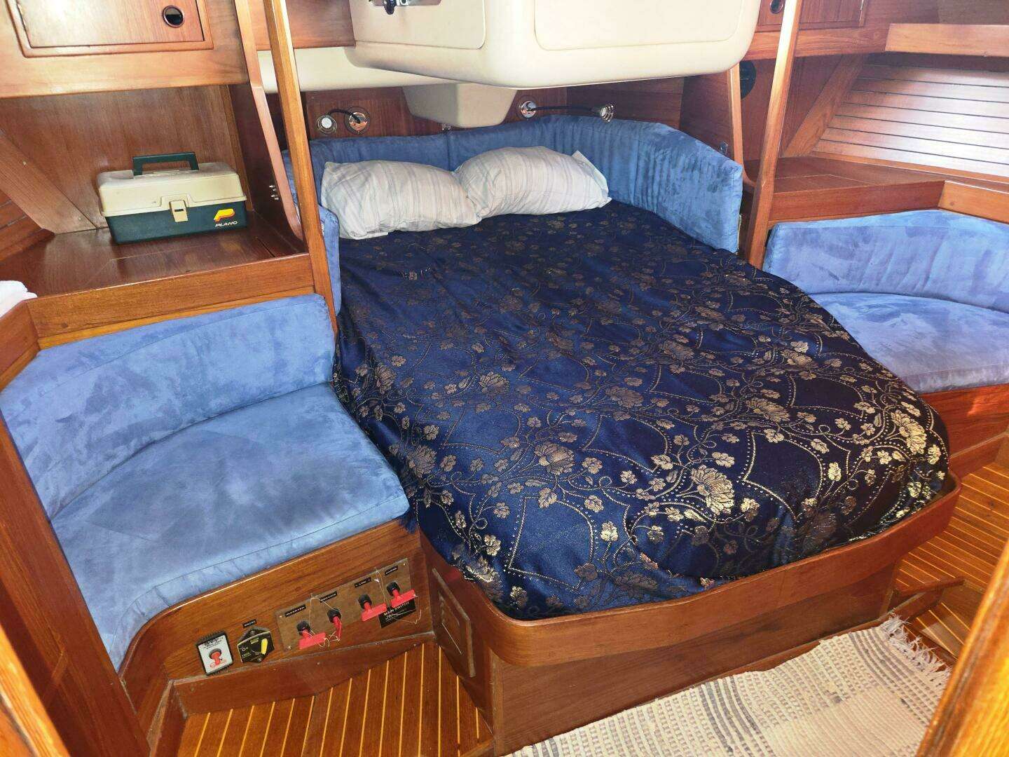 1982 Baltic 42 DP - Image 27