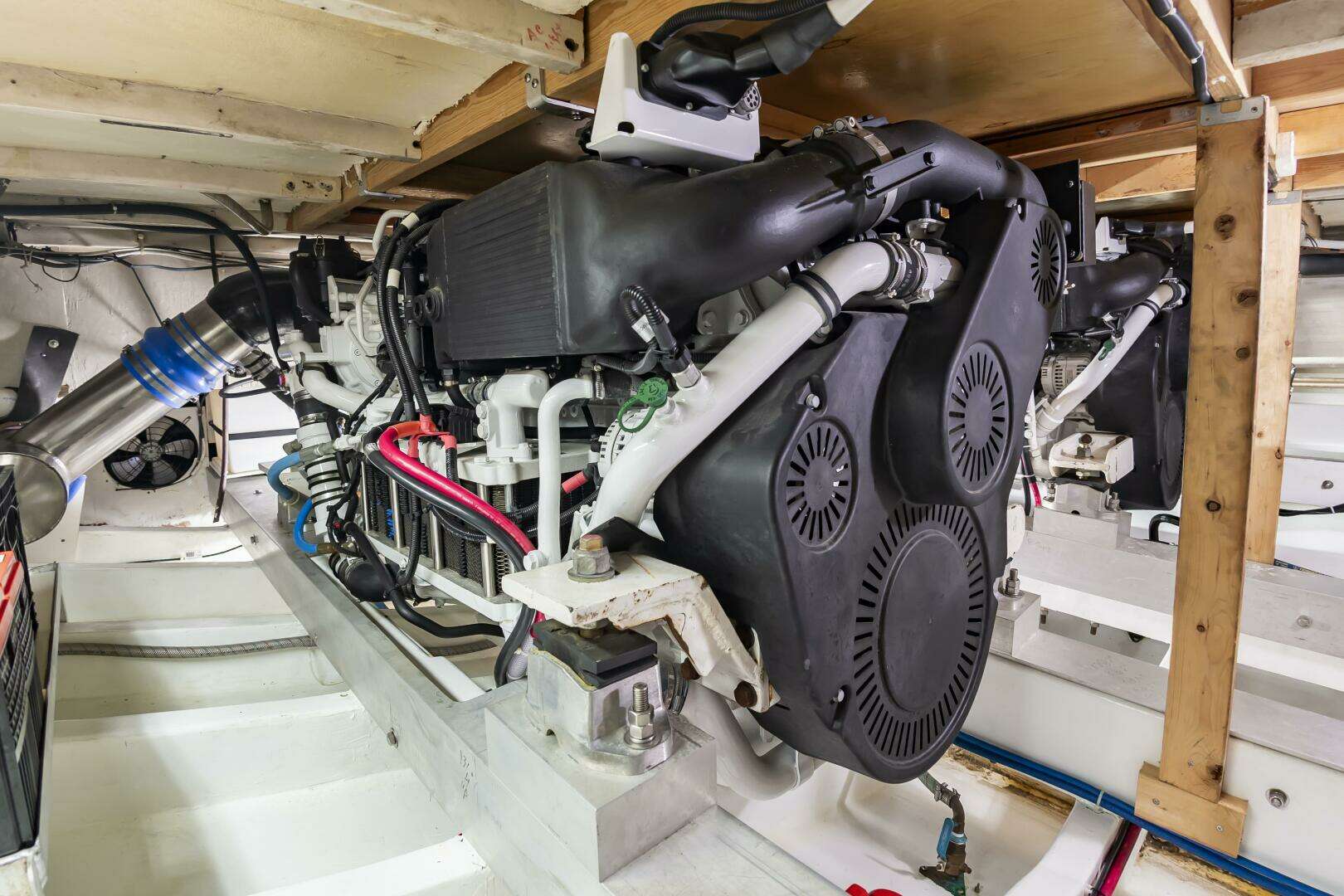 2000 Custom Carolina Terry Guthrie Sportfish - Image 26