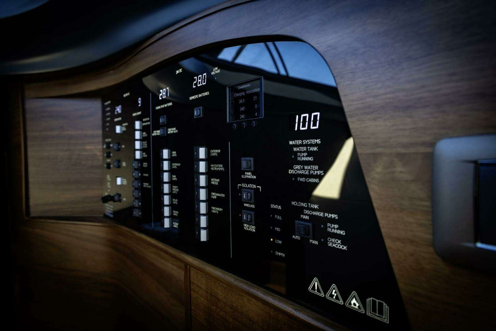 2026 Princess V55 - Image 16