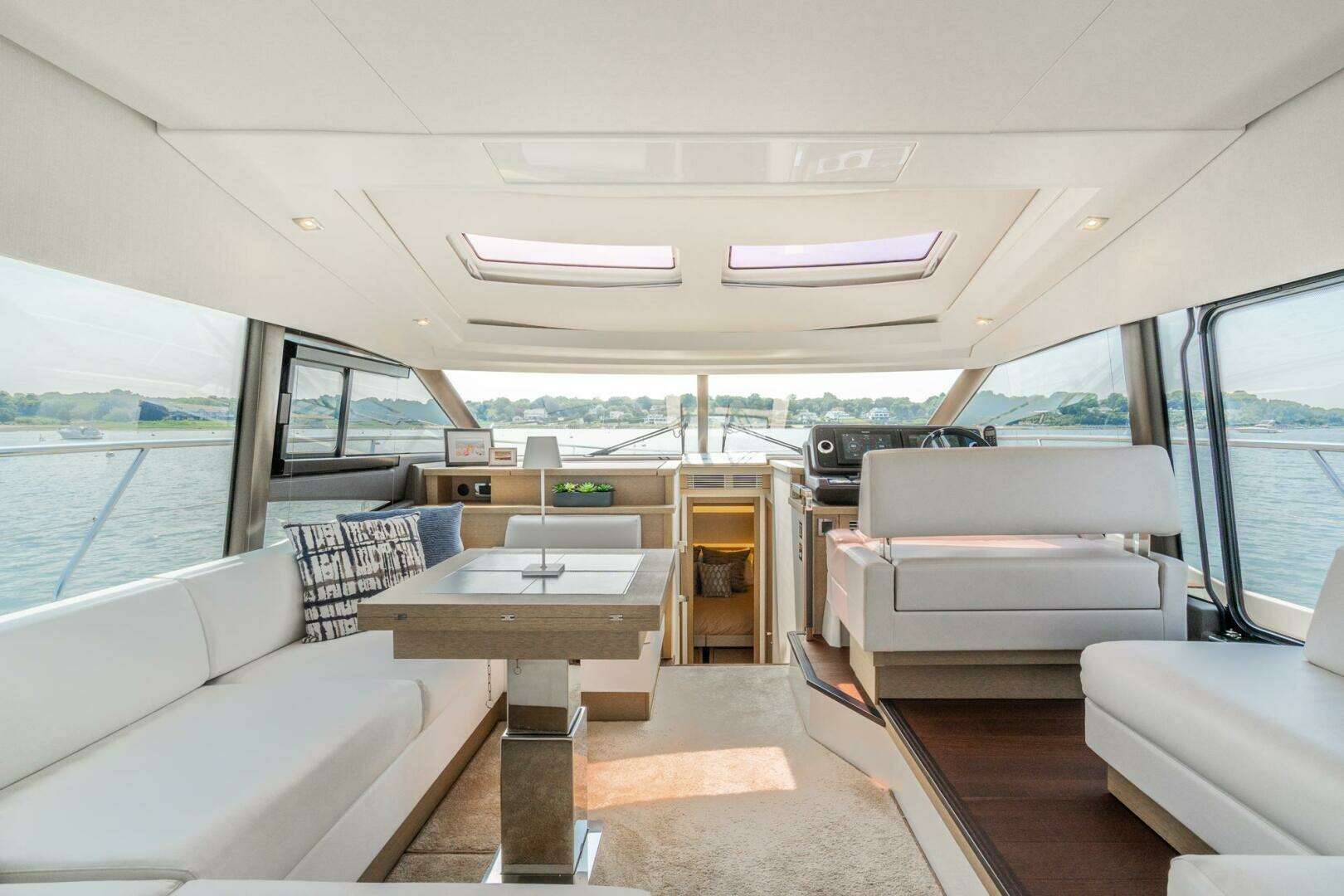 2019 Prestige — - Image 11