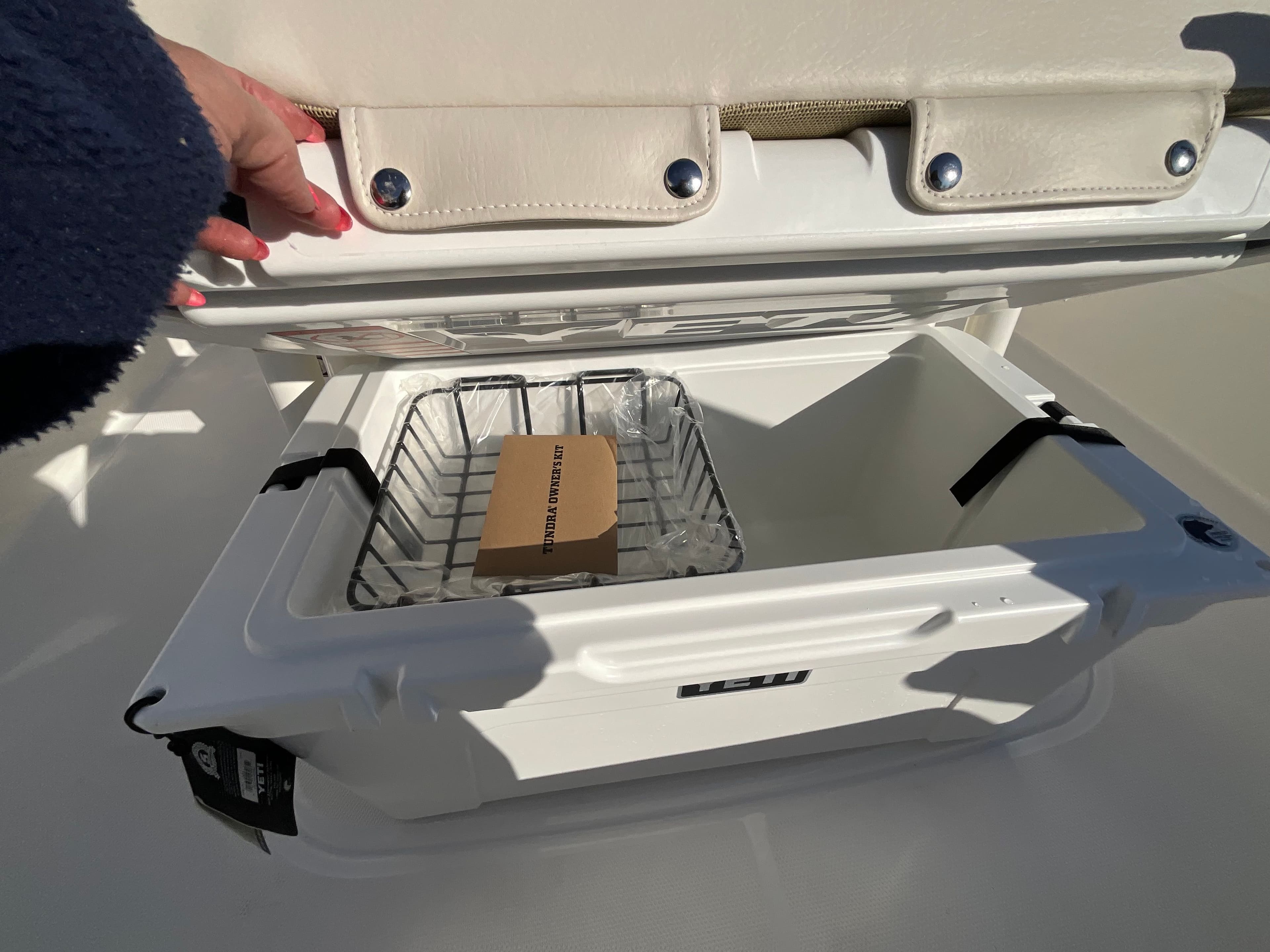 2026 Boston Whaler 210 Montauk - 13