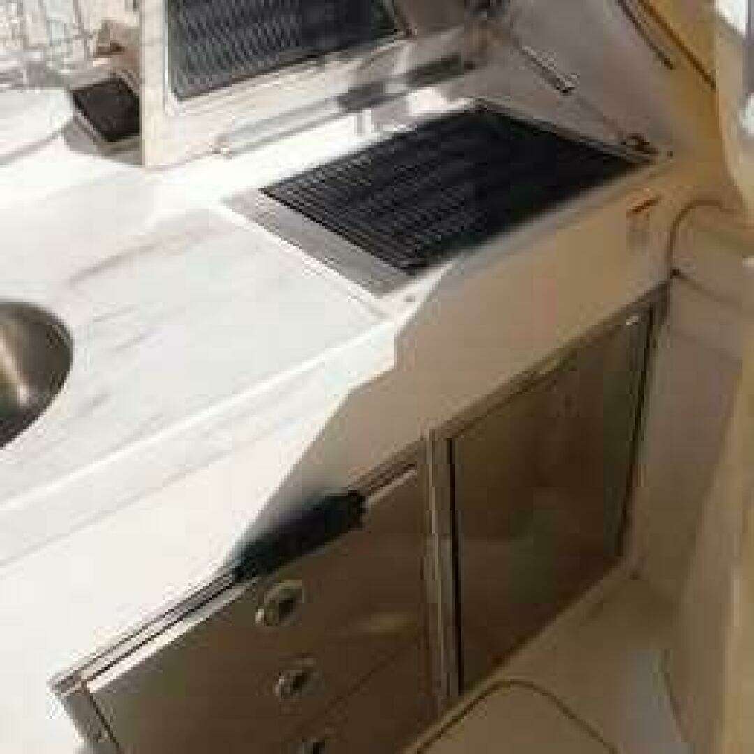 2016 Grady-White 335 Freedom, 109 hours - Image 6