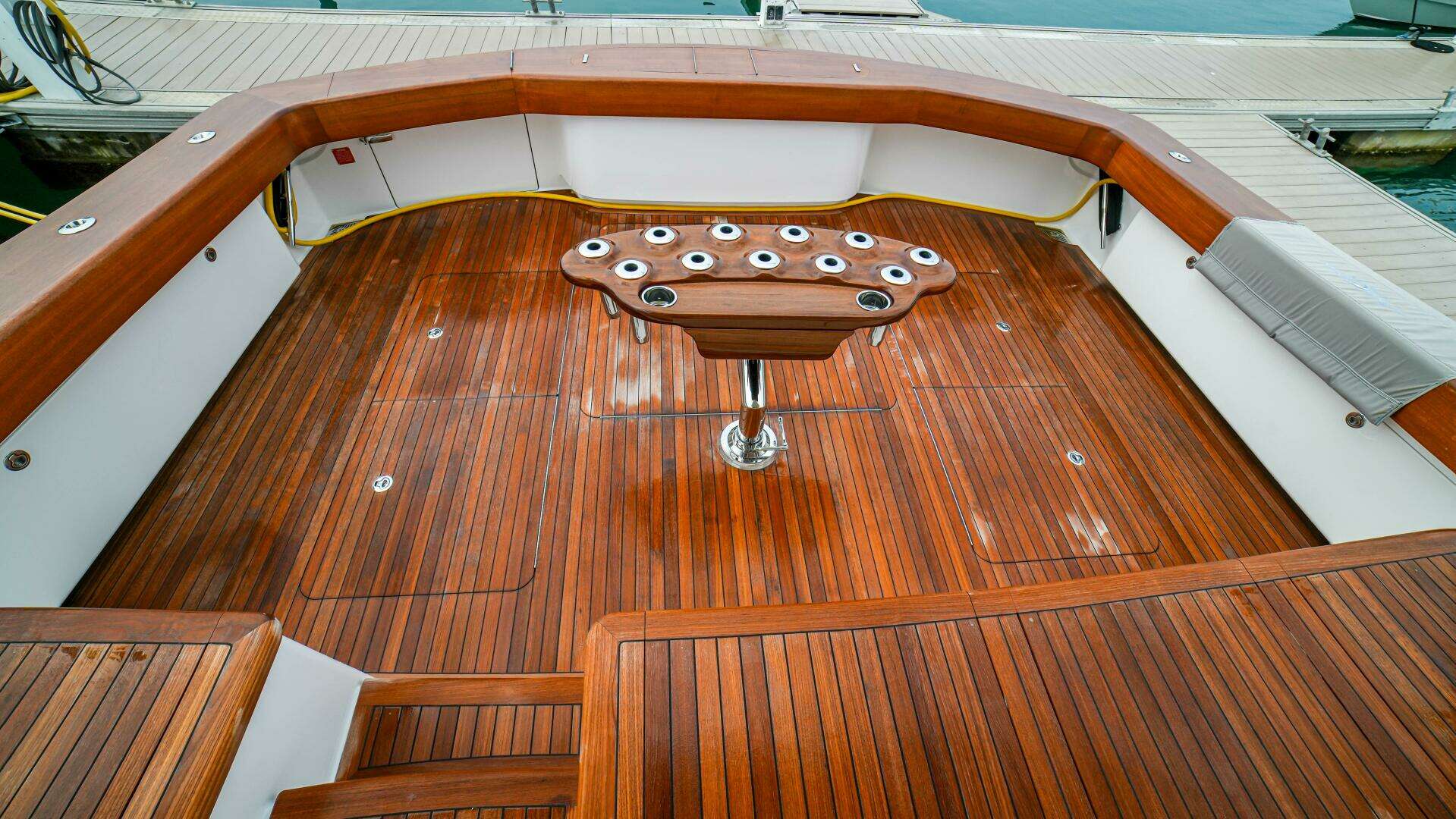 2023 Viking 72 Convertible - Image 14