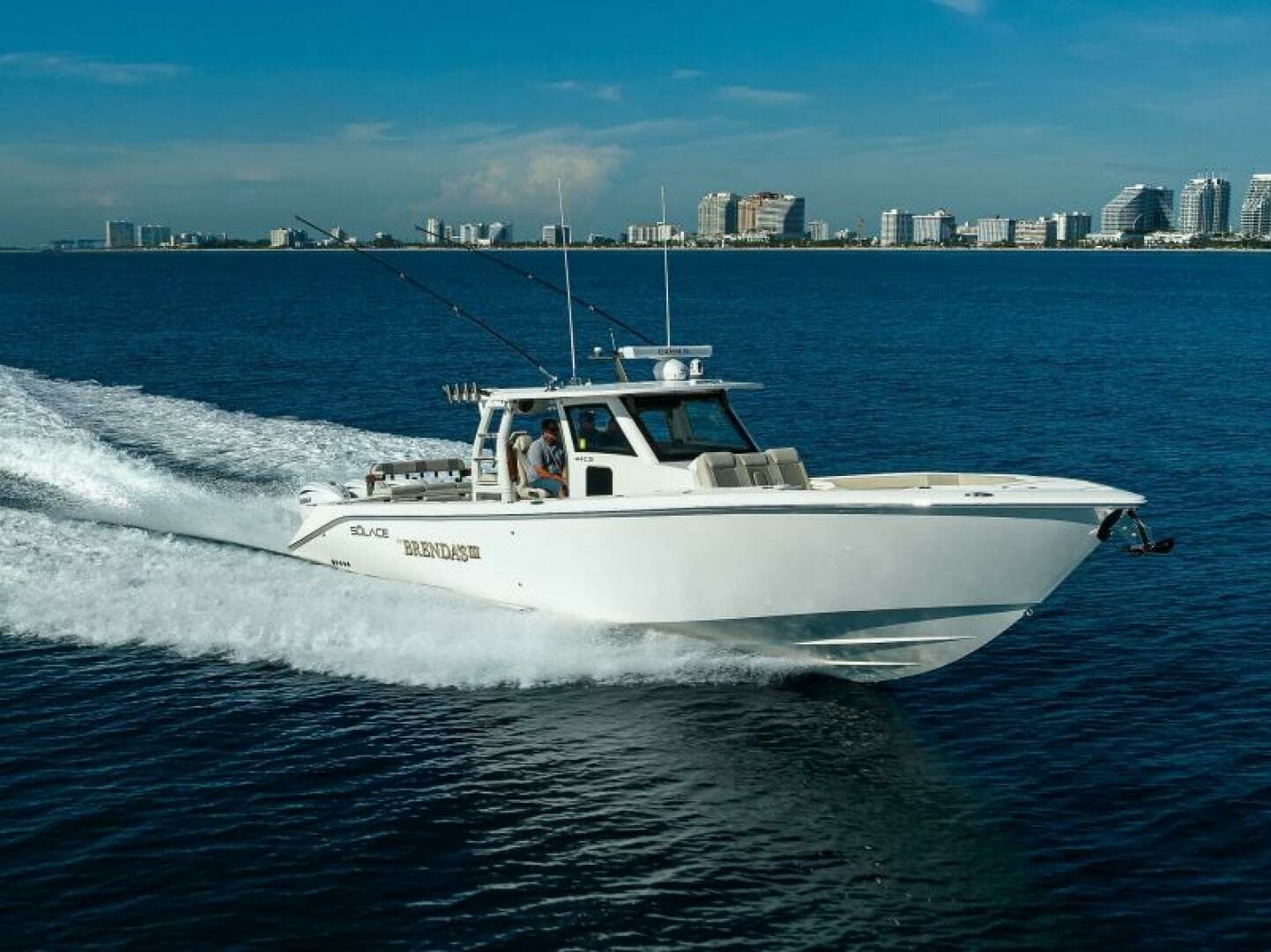 2021 Solace Center Console - Image 31