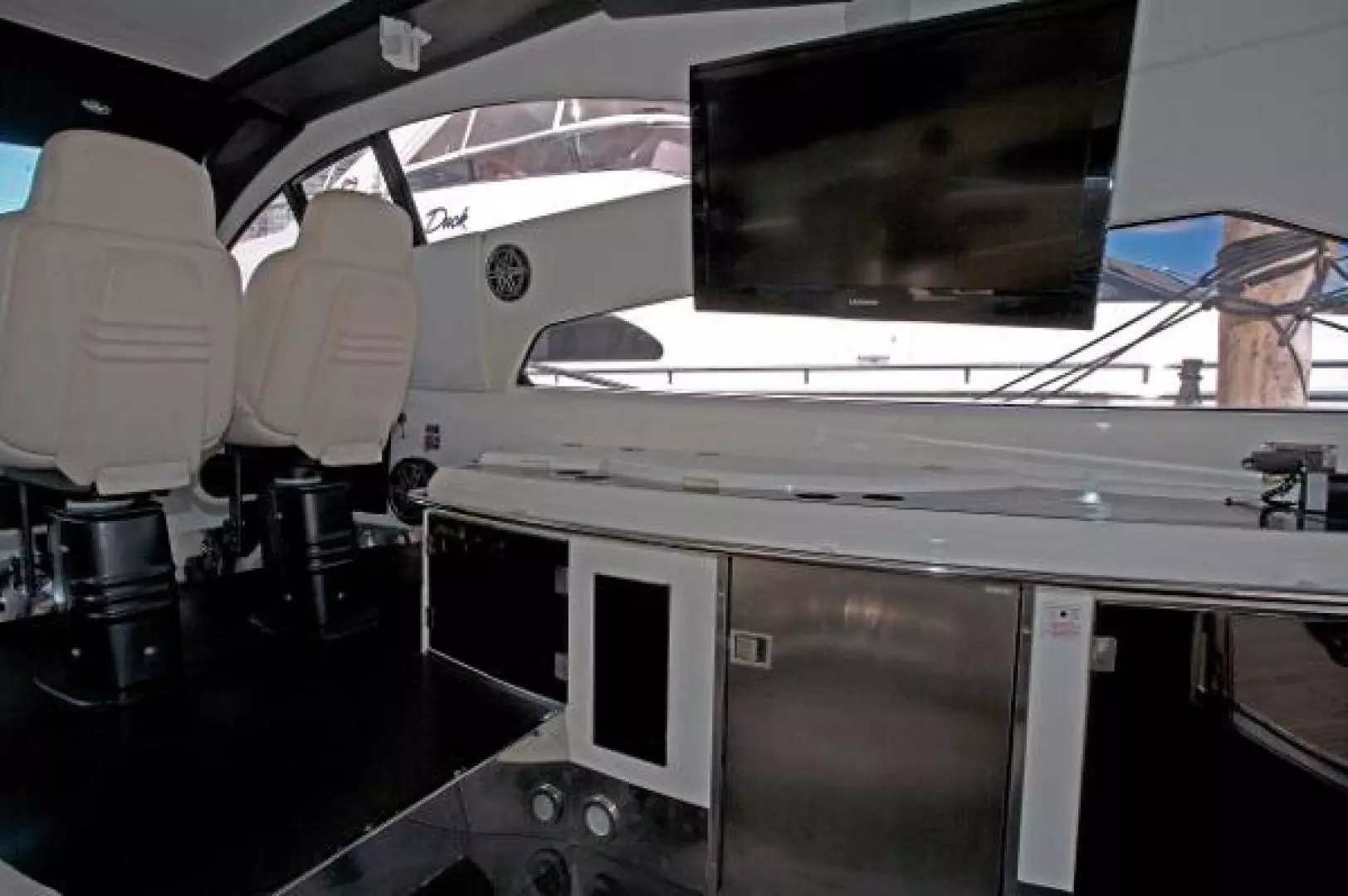 1999 Sunseeker Predator - Image 7