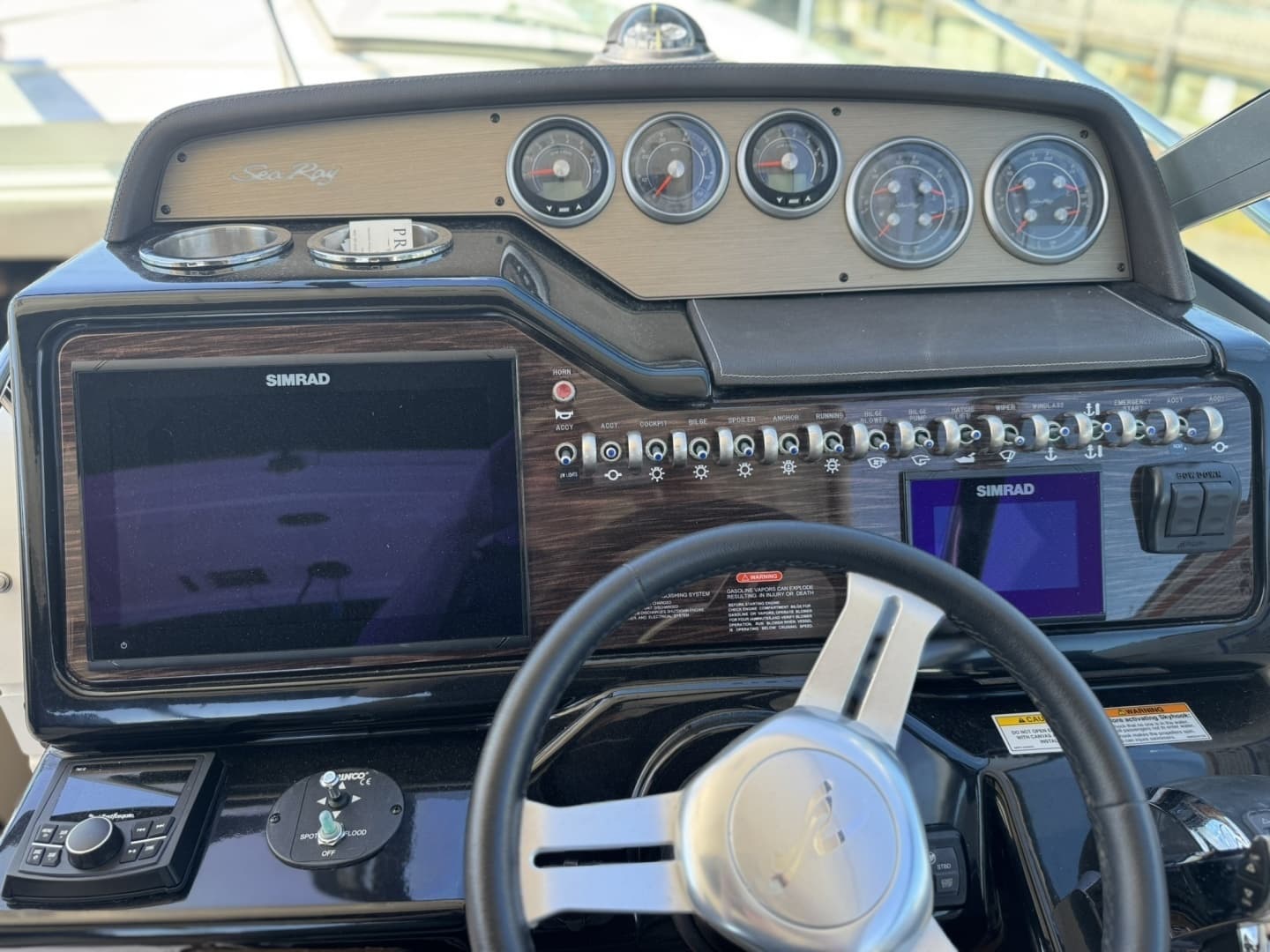 2018 Sea Ray — - Image 15