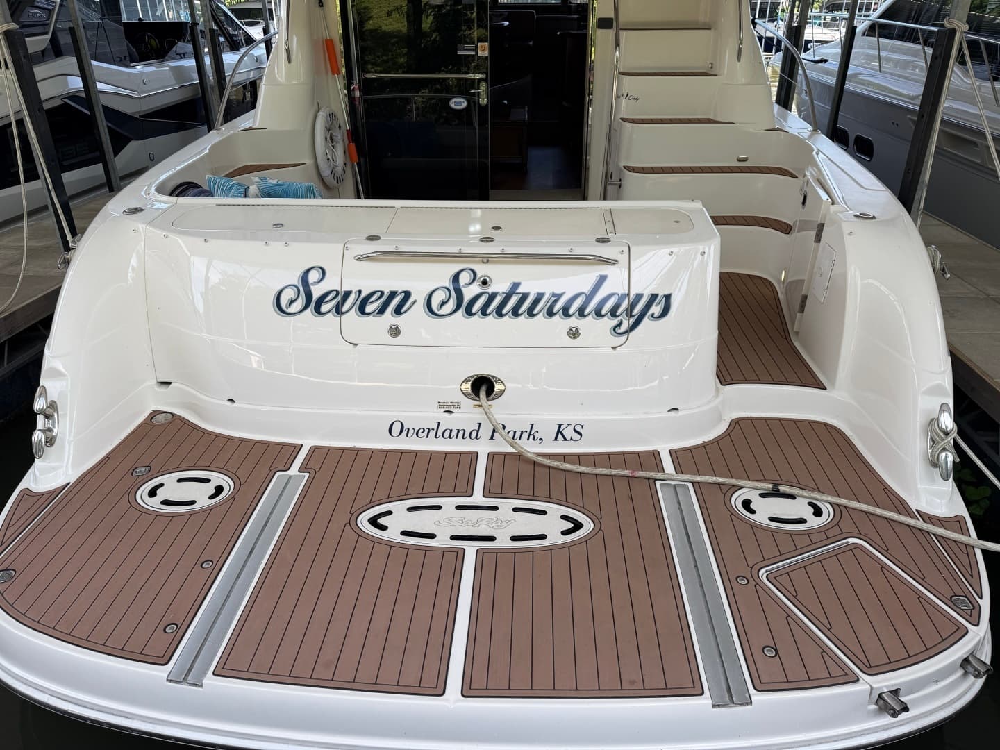 2005 Sea Ray 550 SEDAN BRIDGE - Image 23