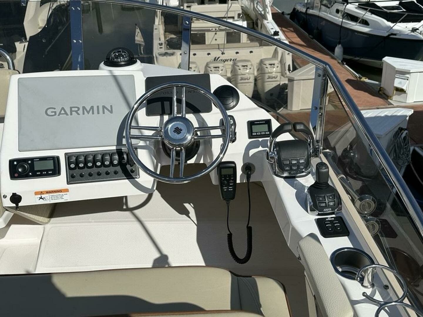 2020 Ranger Tugs R41CB - Image 25