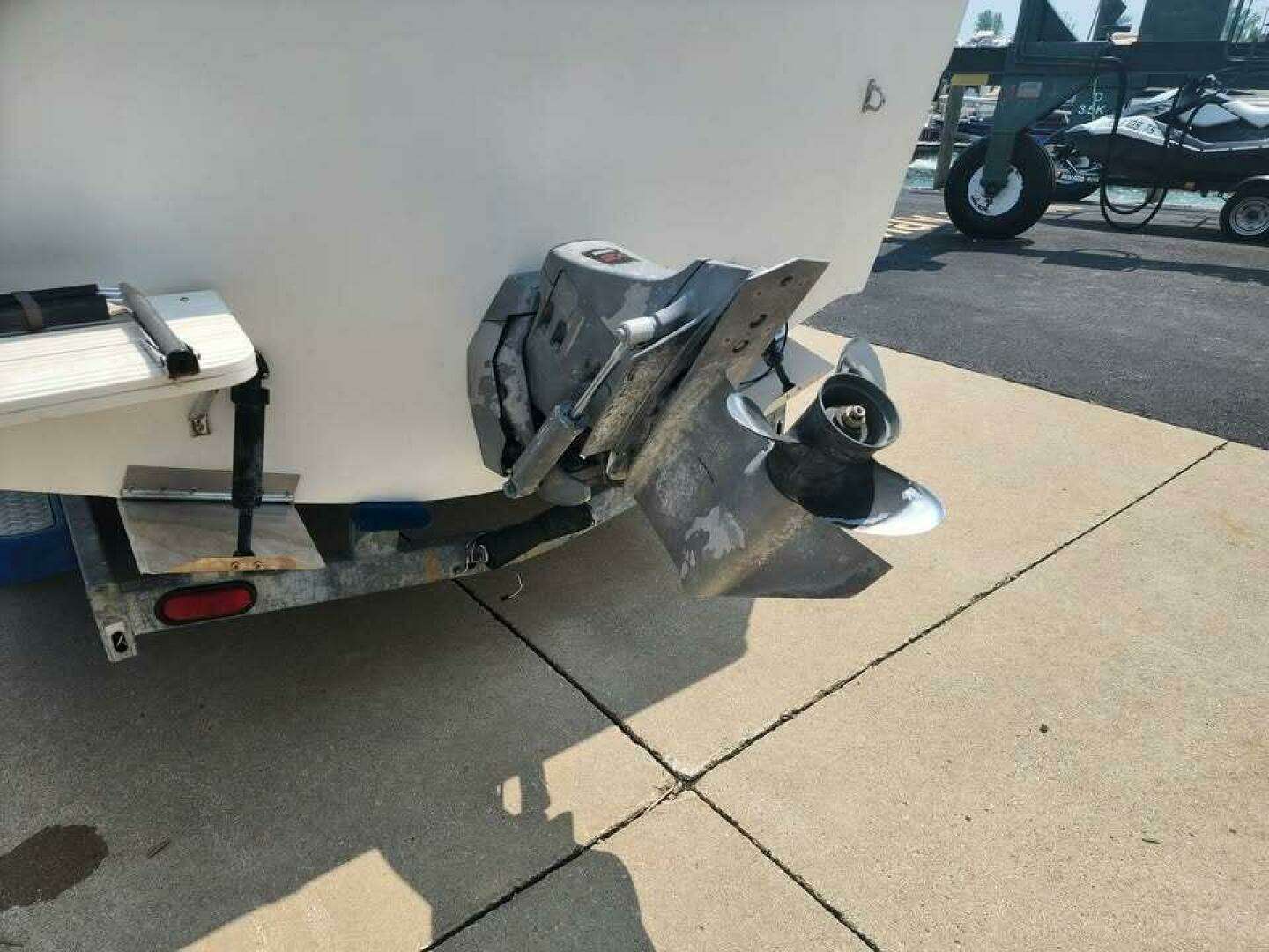 2000 Seaswirl Striper Striper 2600 WA - Image 19