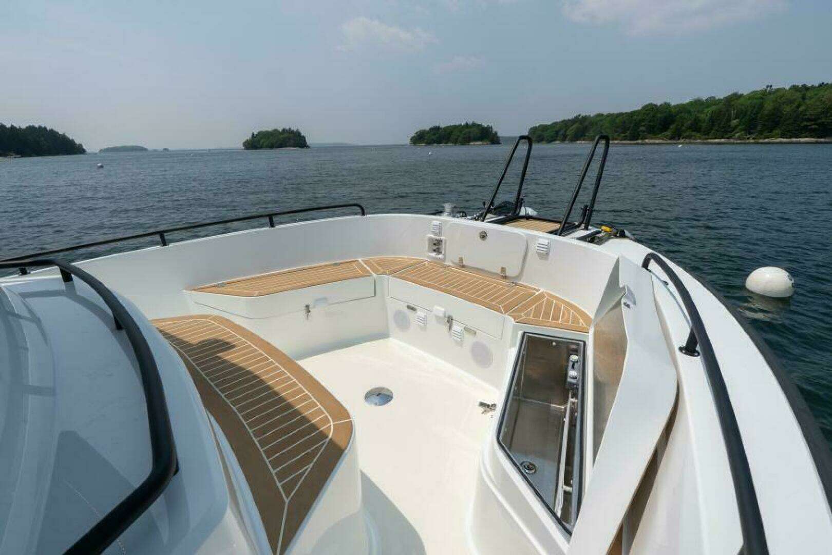 2027 Targa 32 - Image 29