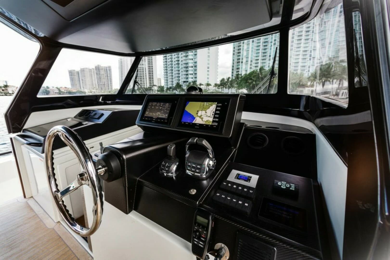 2019 Bluegame BG62 - Image 17