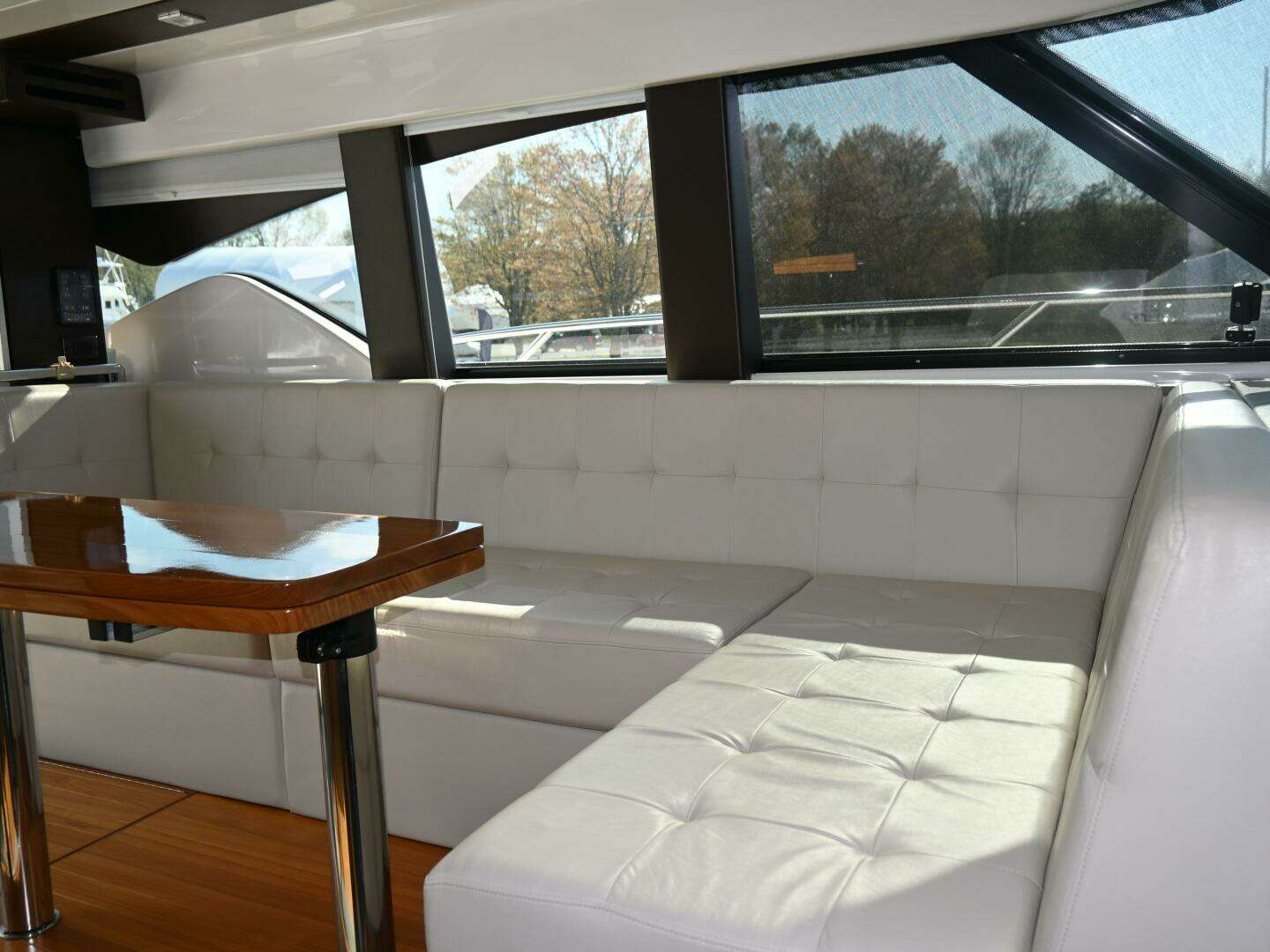 2017 Tiara Yachts 44 Coupe - Image 16