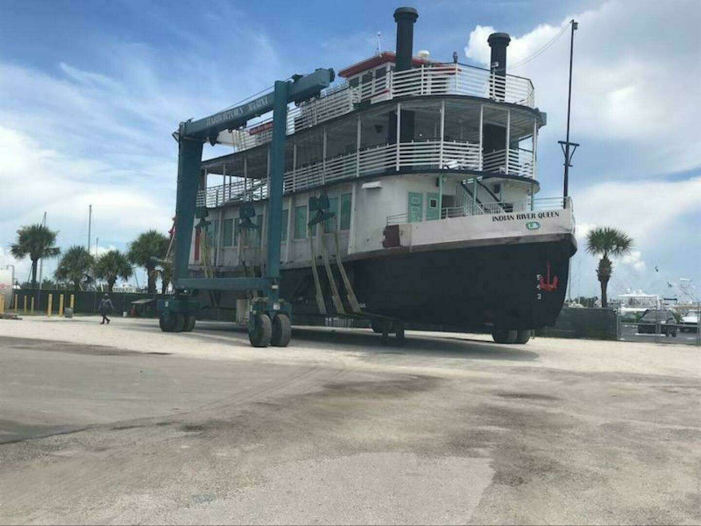 1984 Commercial Vinette 99 Paddle Wheel - Image 4