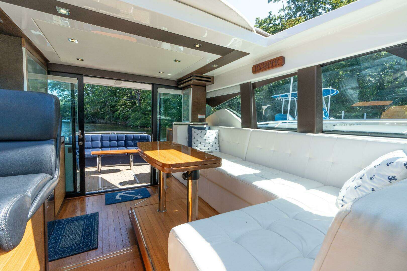 2015 Tiara Yachts 44 Coupe - Image 15