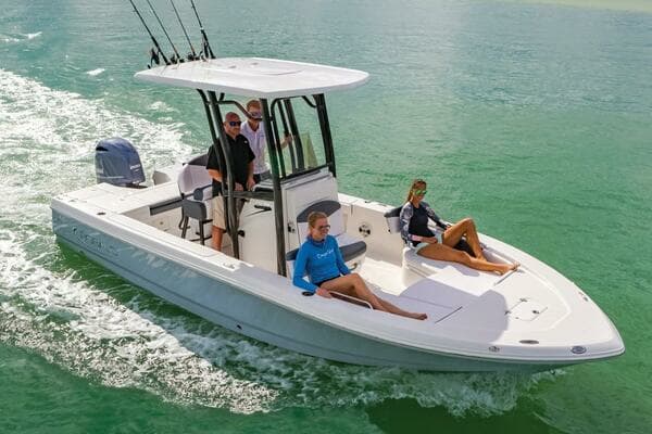 2020 Robalo 226 Cayman - Image 1