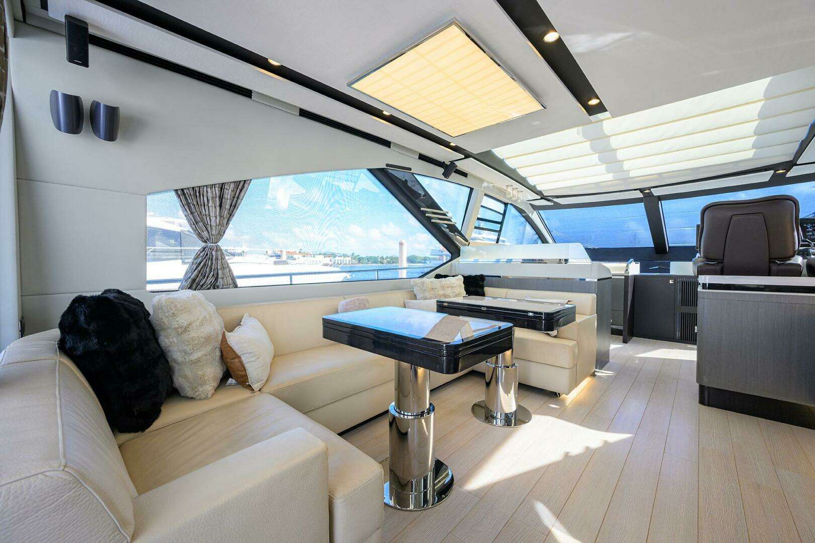 2019 Azimut S7 - Image 63